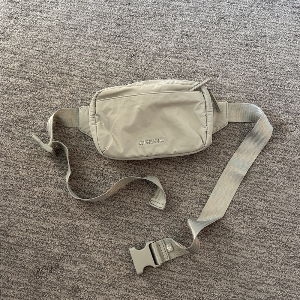 Athleta Light Gray Belt Bag